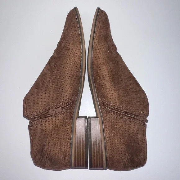 Indigo rd- Brown boots - Picture 3 of 6